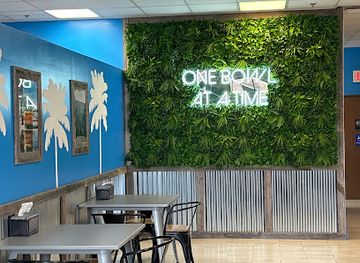 oklahoma/edmond/bar/surf-bar