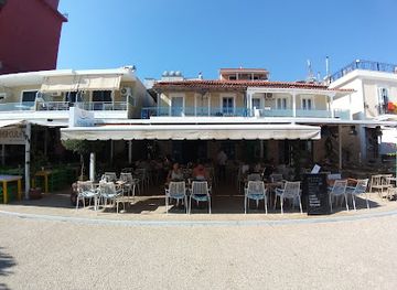 albania/himara/bar/himara-28-restaurant