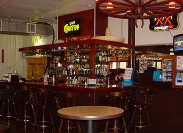 massachusetts/waltham/bar/paisanos-restaurant-bar