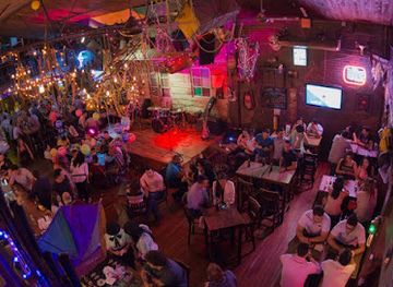 colombia/cauca-valley/bar/bourbon-st-pub