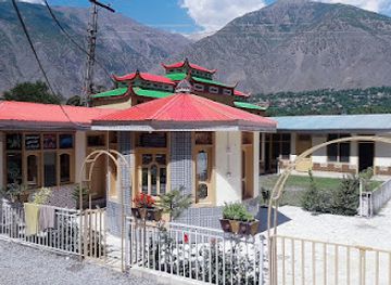 pakistan/chitral/bar/terichmir-heights-motel-and-resturant