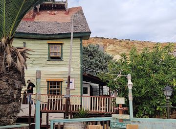 malta/golden-bay/bar/tipsy-sons-winery