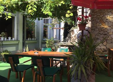 romania/braila/bar/exotic