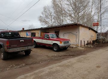 new-mexico/carson-national-forest/bar/mountain-view-bar-lounge