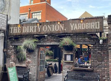 united-kingdom/belfast/cathedral-quarter/bar/the-dirty-onion-and-yardbird