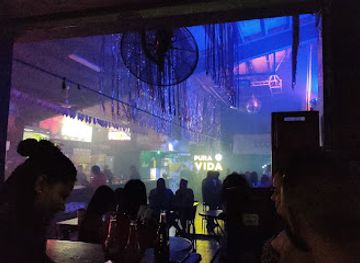 costa-rica/limon/bar/tittos-bar