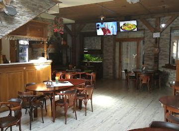 slovakia/trencin-region/bar/country-pub-bowling-grill