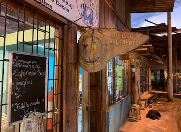 ecuador/mindo/bar/mishqui-quinde