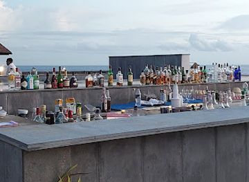 india/trivandrum/bar/the-sky-bar