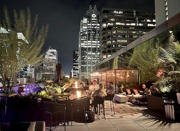 texas/east-texas/bar/edge-rooftop