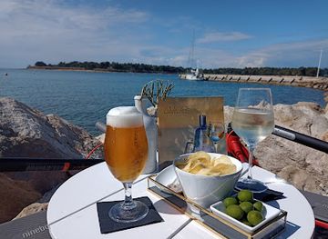 croatia/istrian-peninsula/bar/amore-bar