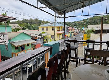 saint-lucia/marigot-bay/bar/valelse-sports-bar-soup-kitchen