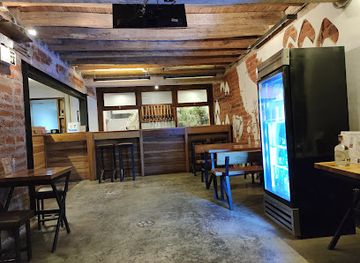 ecuador/andean-highlands/bar/santa-rosa