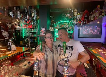 netherlands/bollenstreek/bar/cafe-t-barretje-bruin-cafe-met-poolbiljart