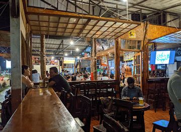 peru/ucayali/bar/tirol-bier