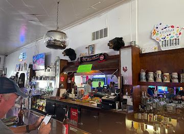 wisconsin/menominee-reservation/bar/hensel-s-shawano-inn