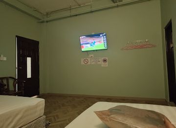 myanmar-burma/ayeyarwady-region/bar/lovers-secret-bar-entertainment