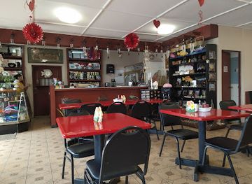 palau/jellyfish-lake/bar/mj-restaurant