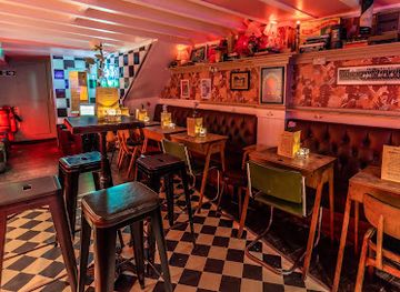 united-kingdom/middlesex/bar/simmons-bar-kings-cross