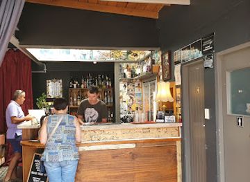 new-zealand/auckland/devonport/bar/tiny-triumphs