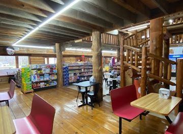 kentucky/big-south-fork-national-river-and-recreation-area/bar/the-barn-deli-grill