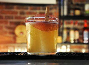 bulgaria/pirin-macedonia/bar/tadow-cocktail-lounge