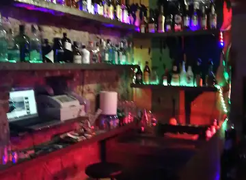 Bar 7