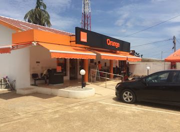 cote-d-ivoire/grand-bassam/bar/cave-carrefour-dialogue