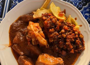 the-gambia/jokadu/bar/lamin-s-santosha-beach-bar-restaurant