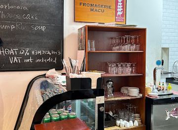 mongolia/ikh-nuur-basin/bar/fromagerie-macu