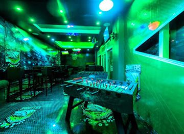 rwanda/kigali/kimihurura/bar/shooters-lounge