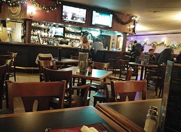 canada/fundy-national-park/bar/dolan-s-pub