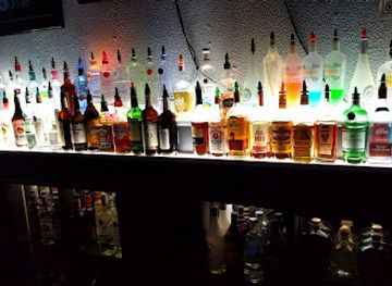 wisconsin/devil-s-lake-state-park/bar/zach-s-bar-grill