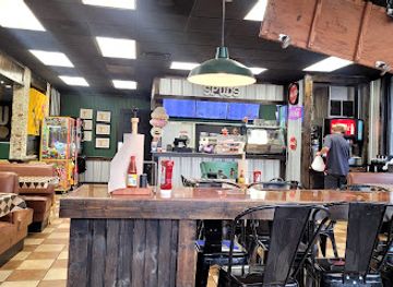 mississippi/the-pontotoc-ridge/bar/spuds