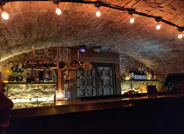 Plau Gin & Beer House