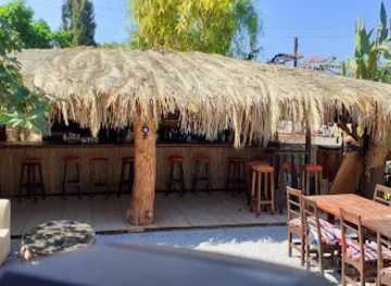 cyprus/famagusta-district/bar/roots-bar