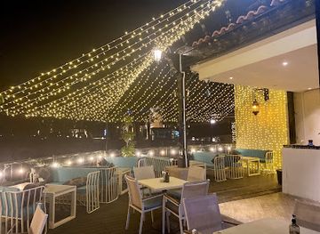 united-arab-emirates/western-region-al-dhafra/bar/atlon-bar-bistro