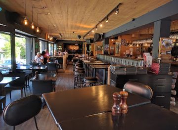 canada/laurentides/bar/restaurant-le-saint-sau-pub-gourmand