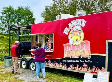 maryland/antietam-national-battlefield/bar/planks-bbq