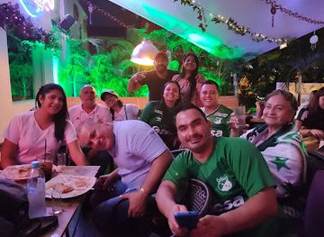 colombia/cauca-valley/bar/bar-malibu-food-and-cocktails