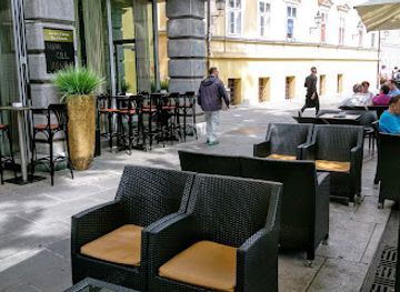 slovenia/southeast-slovenia/bar/solist