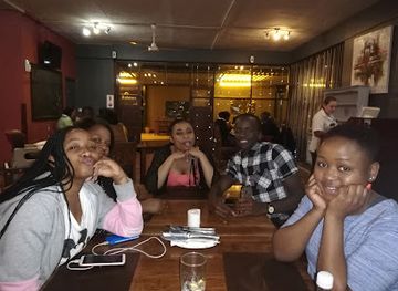 zimbabwe/bulawayo/bar/roosters-pub-grill