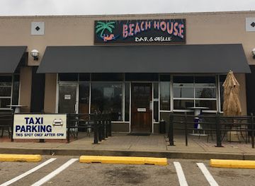 virginia/central-virginia/bar/the-beach-house