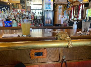 wisconsin/sheboygan/bar/time-and-a-half