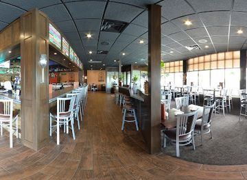 pennsylvania/presque-isle-state-park/bar/cloud-9-wine-bar-restaurant