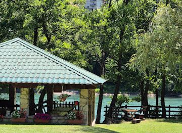 bosnia-and-herzegovina/foca-region/bar/auto-camp-drina-rafting-tara