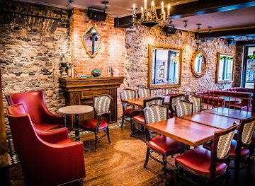 canada/monteregie/bar/pub-wolf-workman