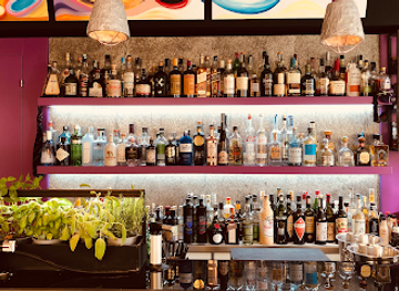 italy/versilia/bar/violet-hill-cafe