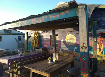 Lobo Hostel Bar