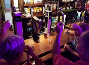 united-kingdom/staffordshire/bar/the-oxleathers